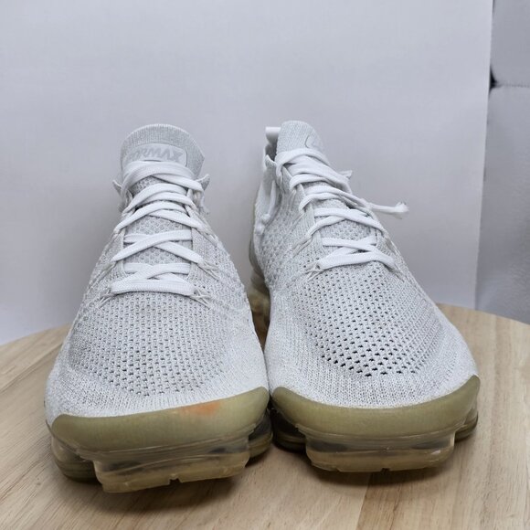 Size 11 - Nike Air VaporMax Flyknit 2 Pure Platinum Comfort Shoes Sneakers - Picture 2 of 9
